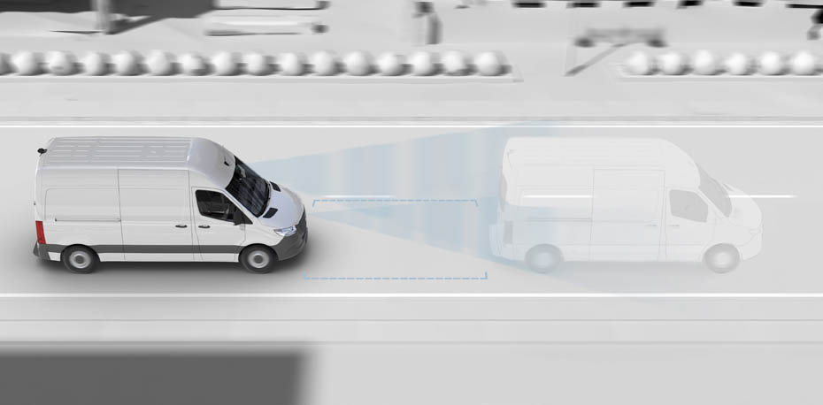 Graphic illustrating the function of Active Brake Assist.